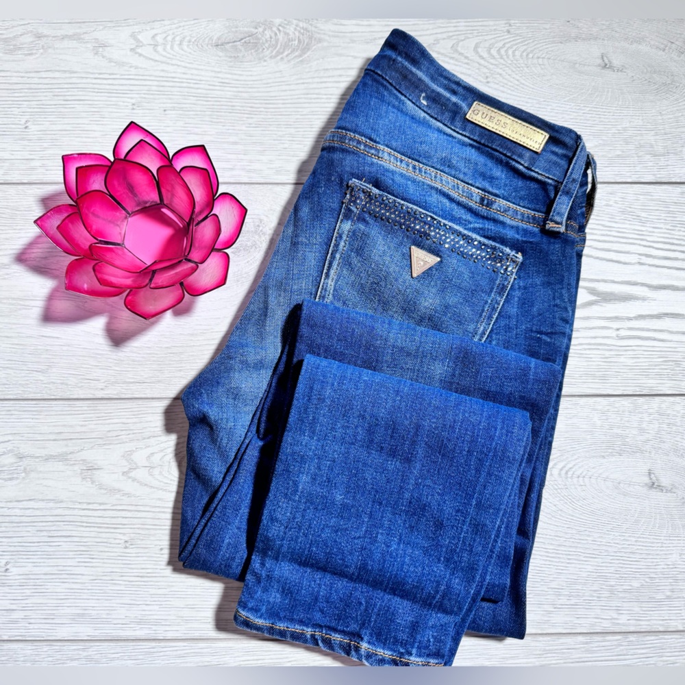 Guess Power Curvy Skinny Jeans with Bling -  Size 24 - Length 29.5”